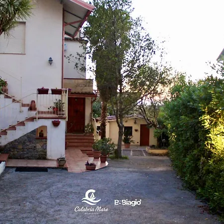 Biagio 2 Managed By Calabria Mare Experience Cirella