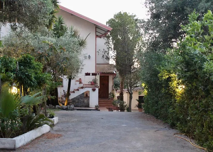 住宿加早餐酒店 Biagio 2 奇雷拉